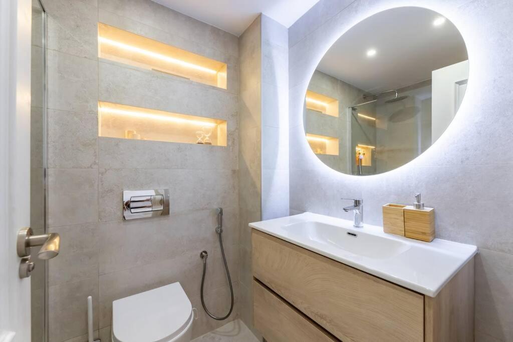 Beautiful 2-bedroom Flat - Pool And Paddle Court Apartment Málaga
