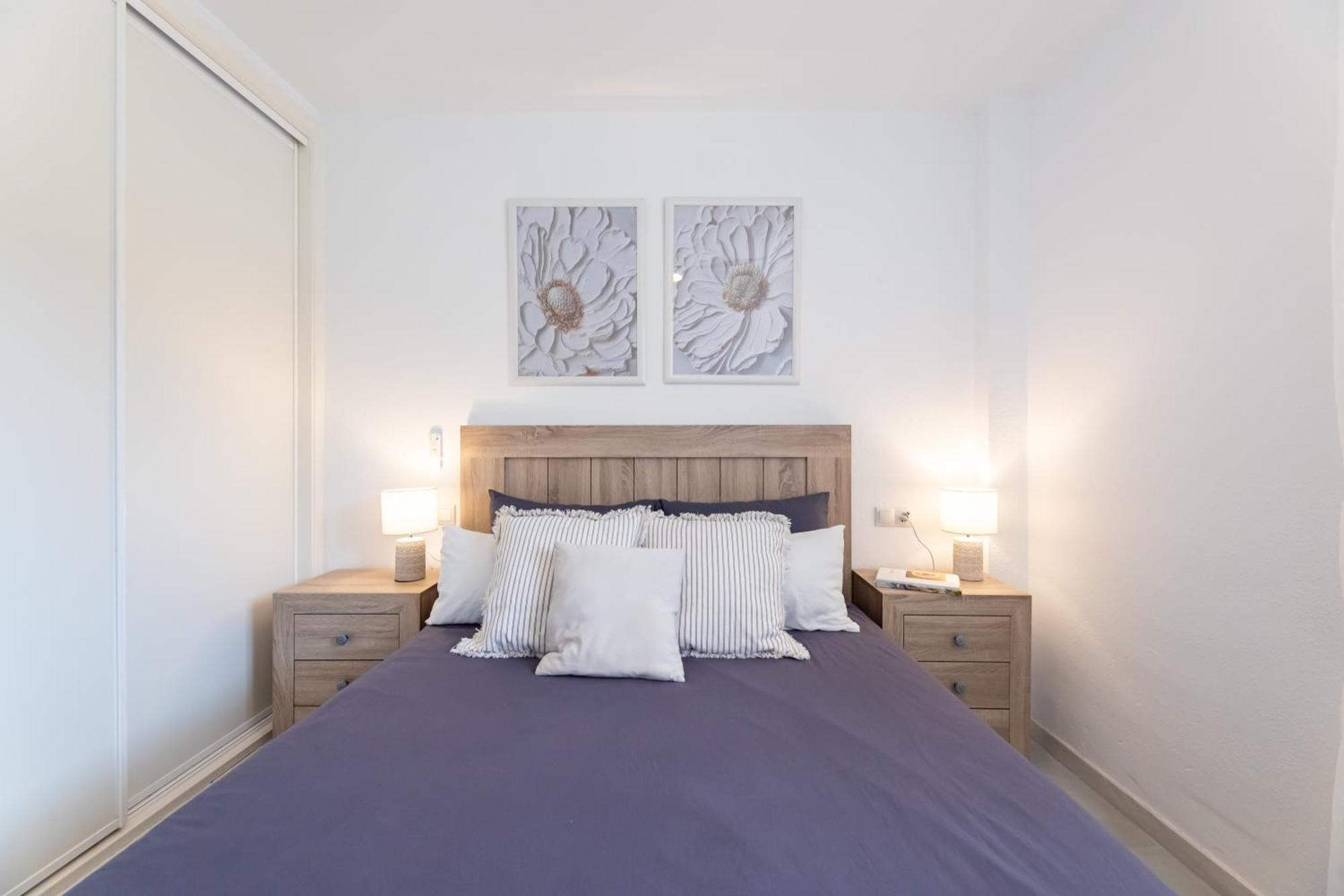 Apartment Beautiful 2-bedroom Flat - Pool And Paddle Court *